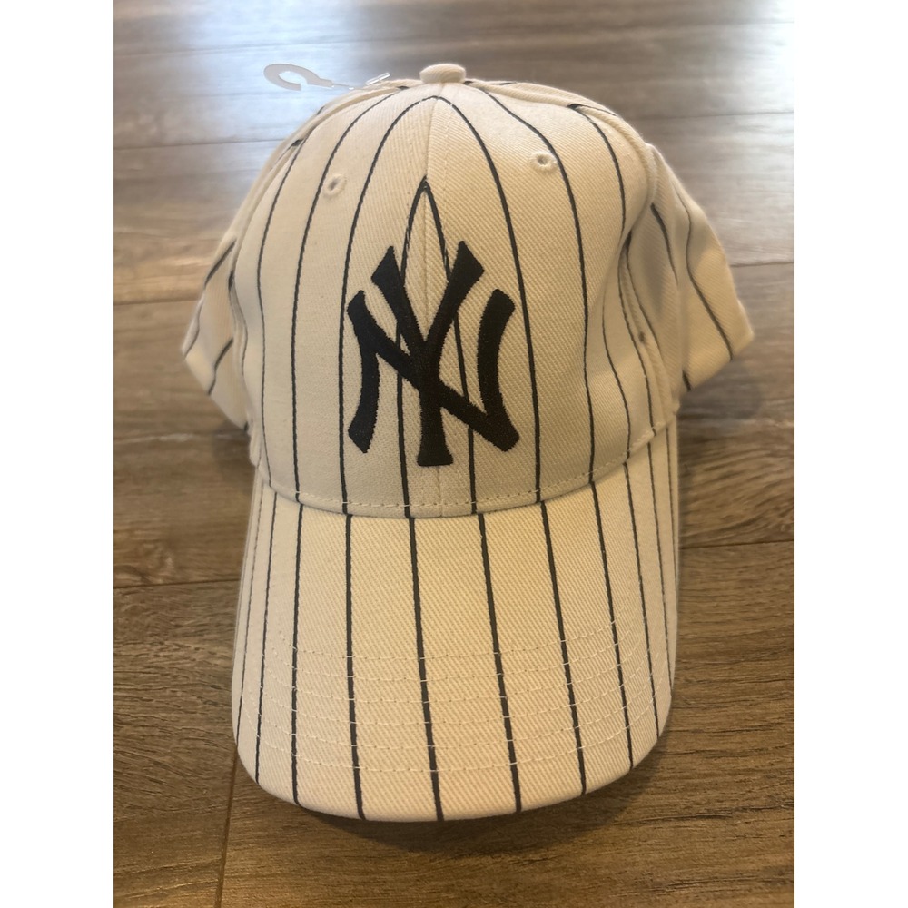 New York Yankees MLB Pinstripe Baseball Cap Hat Adjustable Cream Navy Blue